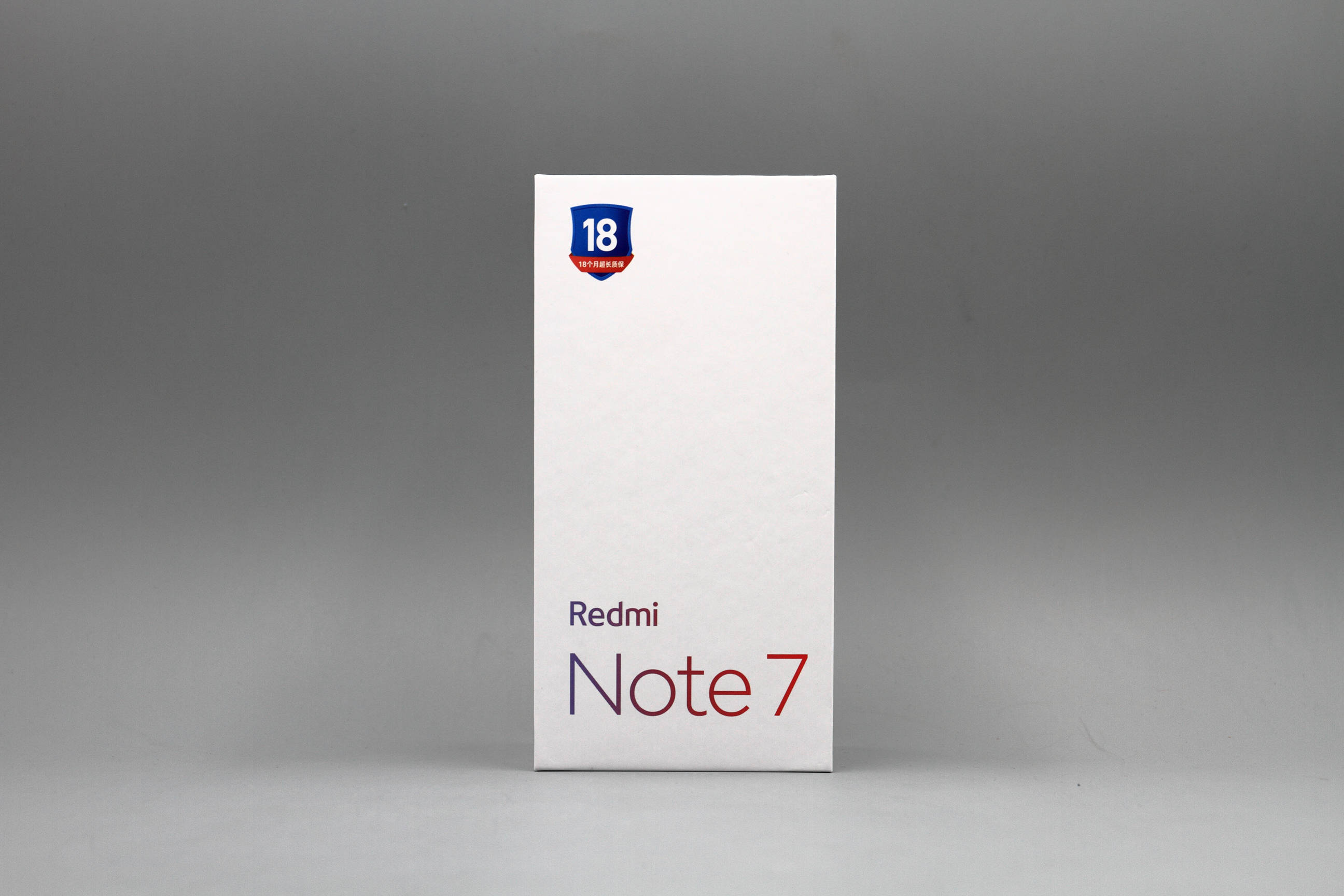 新鲜出炉！红米“小金刚”Note 7开箱图赏