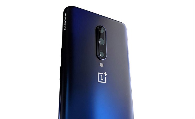 一加有望年底前在全球推出5G版OnePlus 7T Pro机型