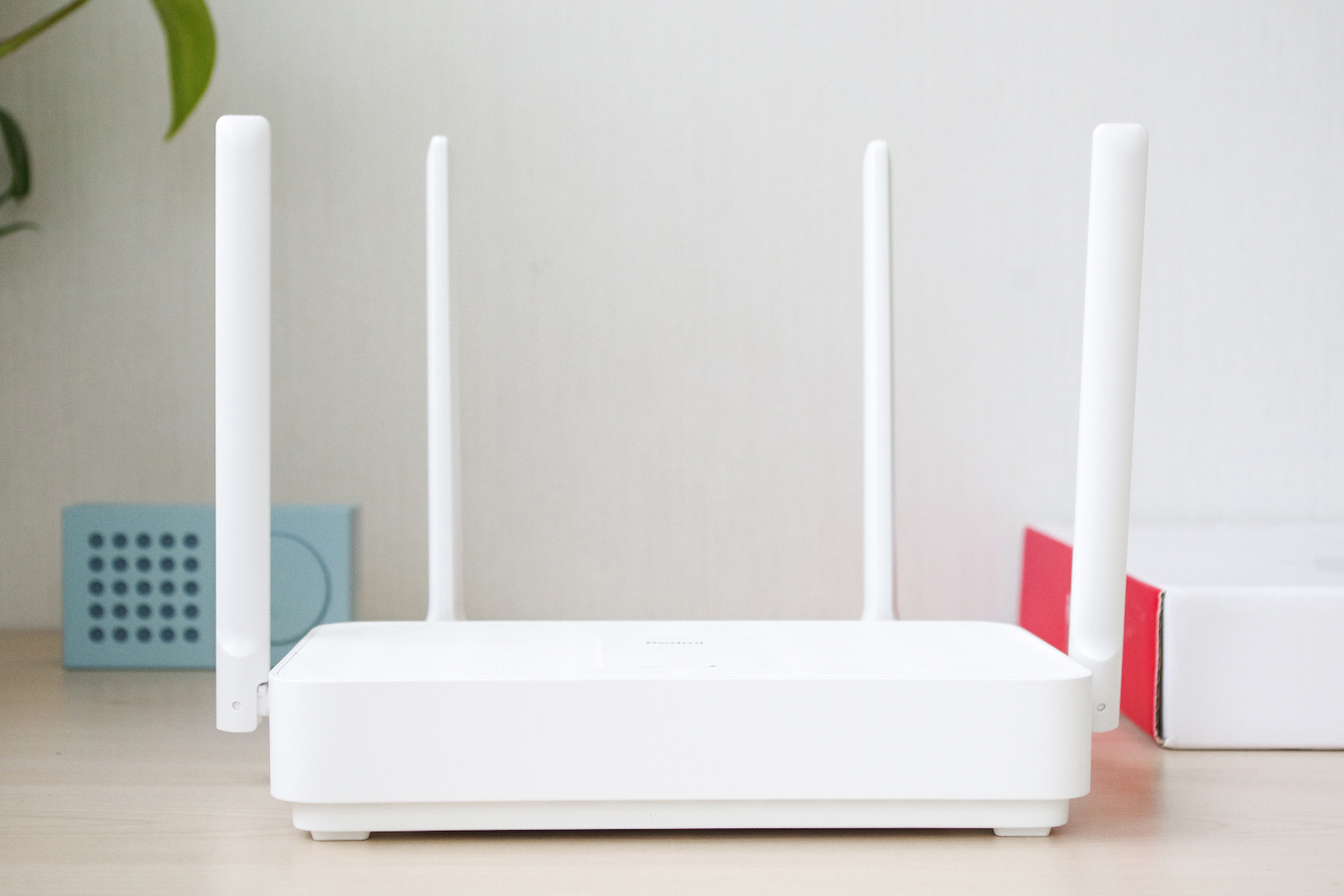 Redmi首款Wi-Fi 6路由器评测：229元同价高配