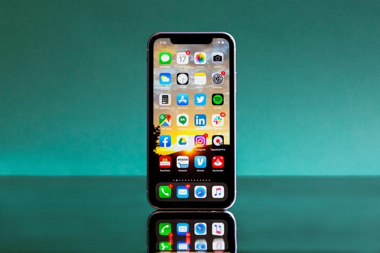 iPhone 12 mini曝光：这尺寸谁不爱？