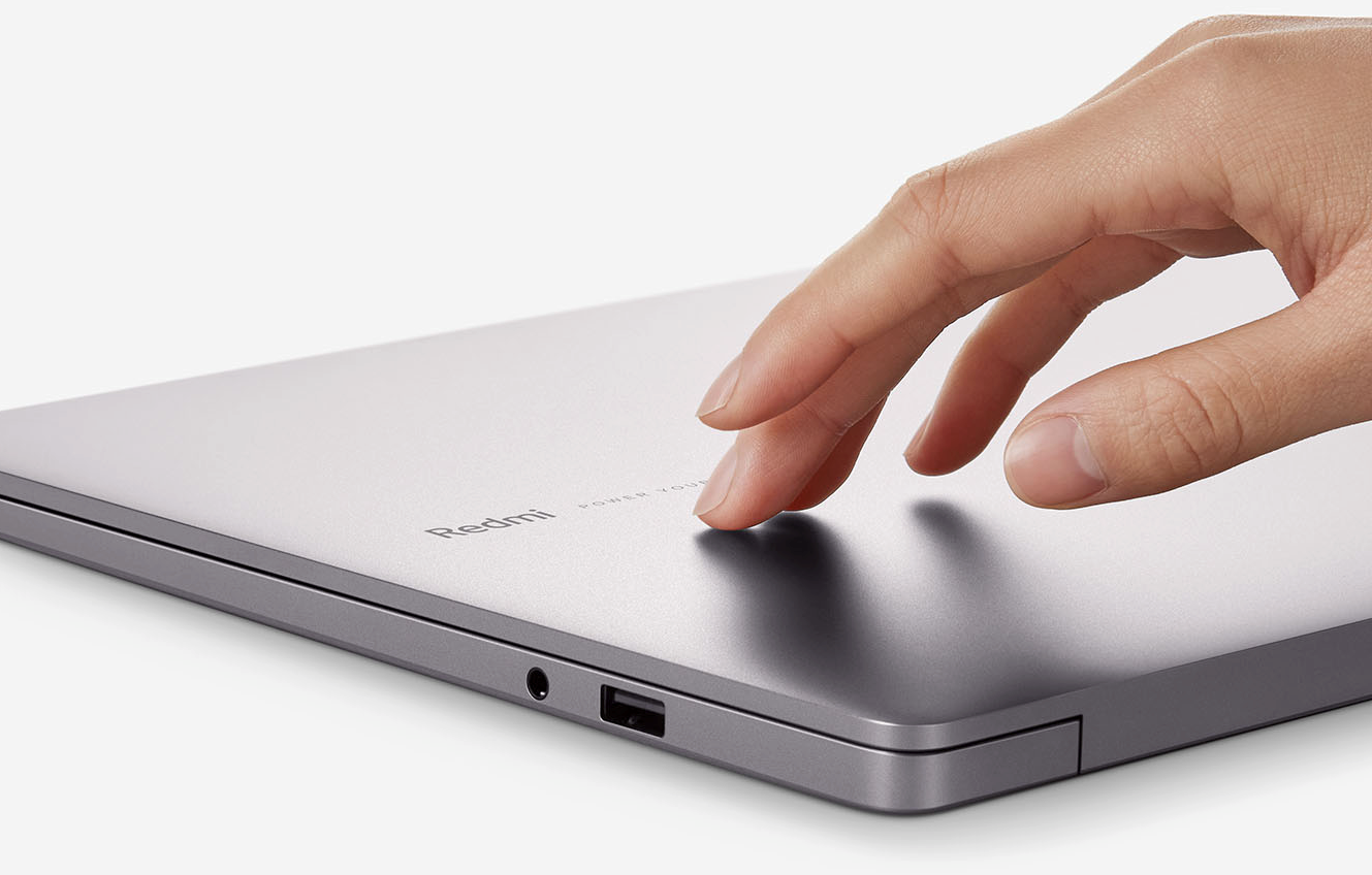 4499元起 RedmiBook Pro发布：全新模具 3.2K高刷屏