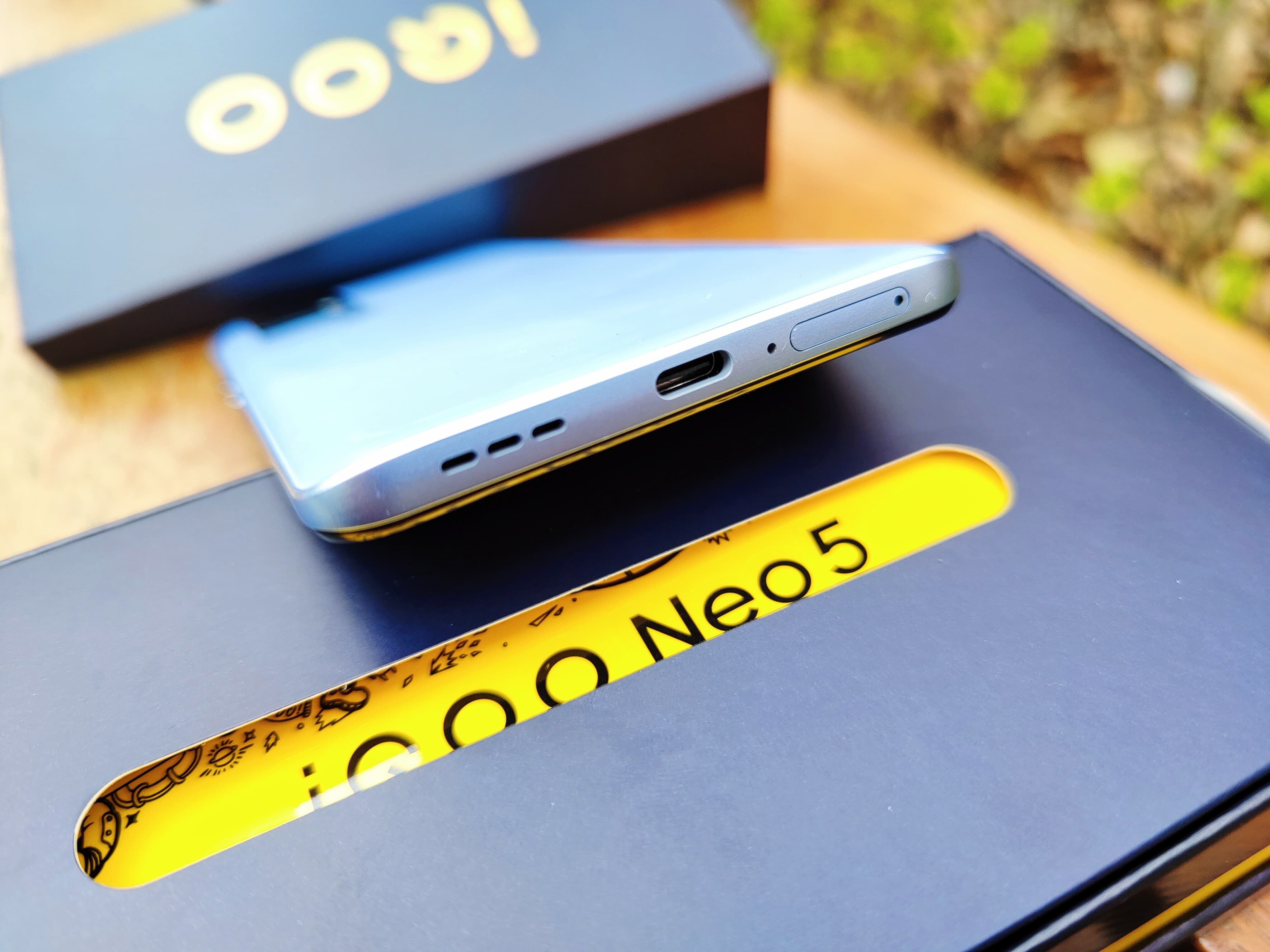 iQOO Neo5评测：性价比再度飙升的游戏利器