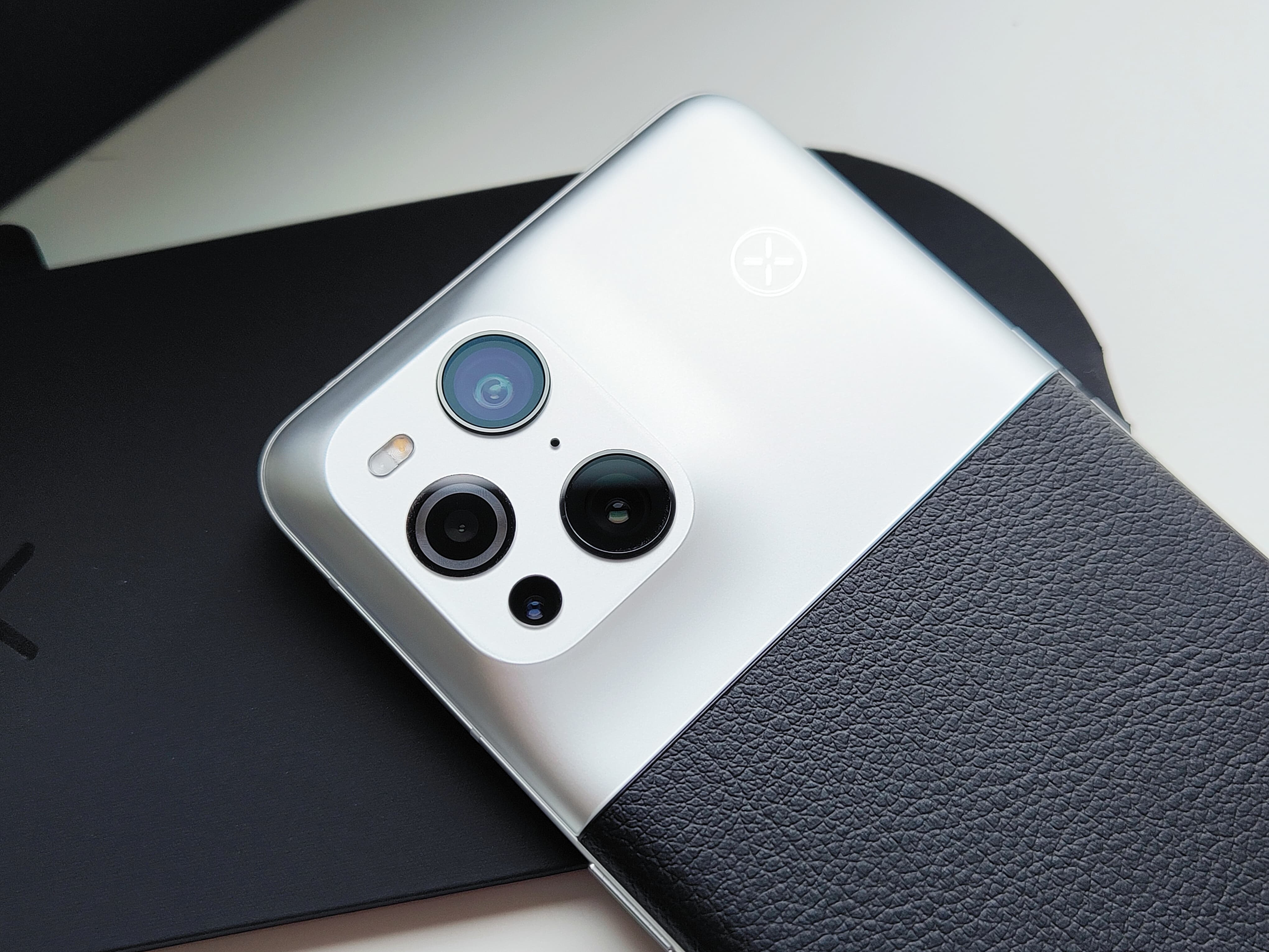 OPPO Find X3 Pro摄影师版开箱：致敬用手机拍照的你