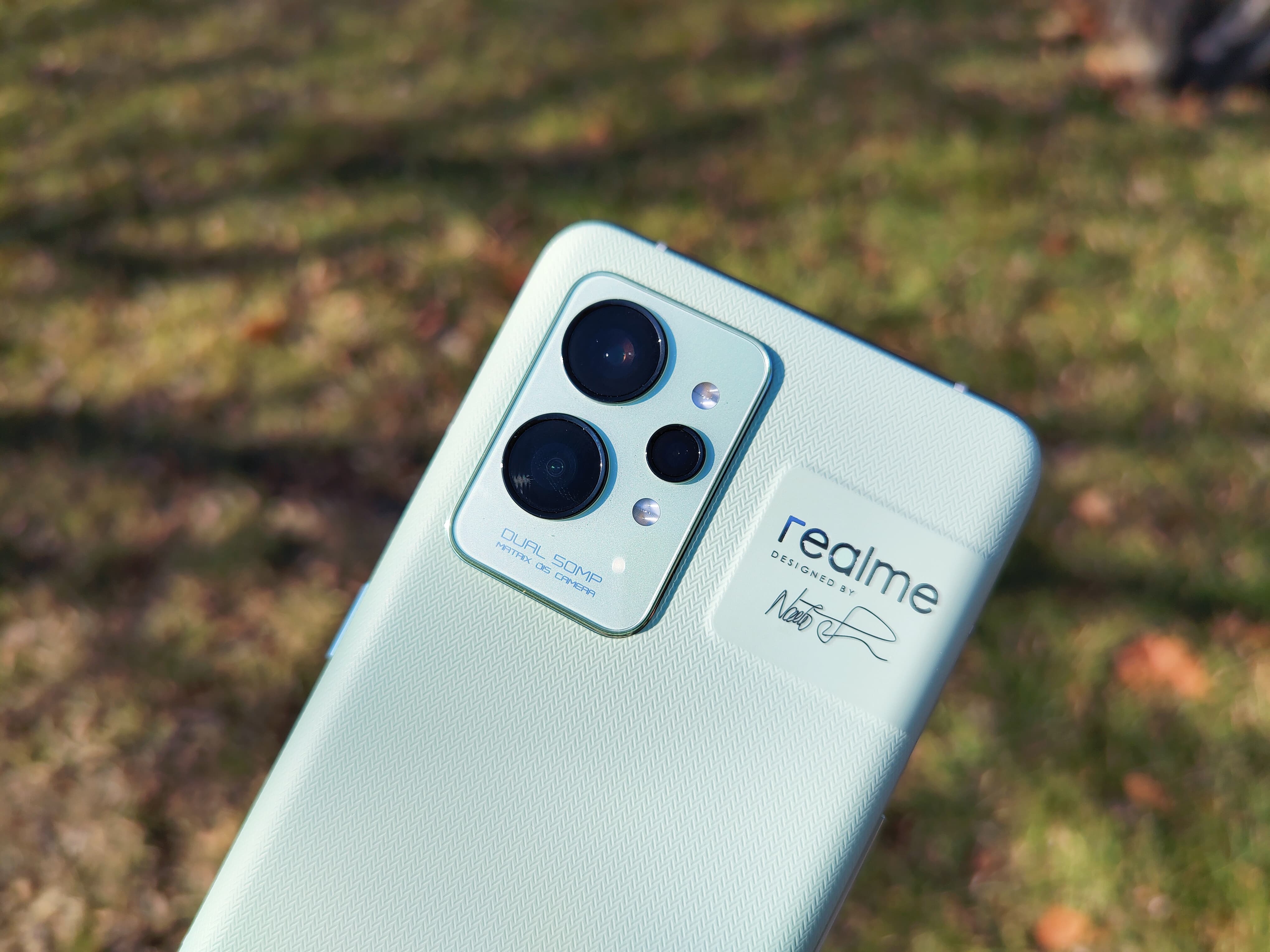 Realme GT2 Pro Master · Sen Review: The industry's strongest direct-screen flagship is the only one this year?