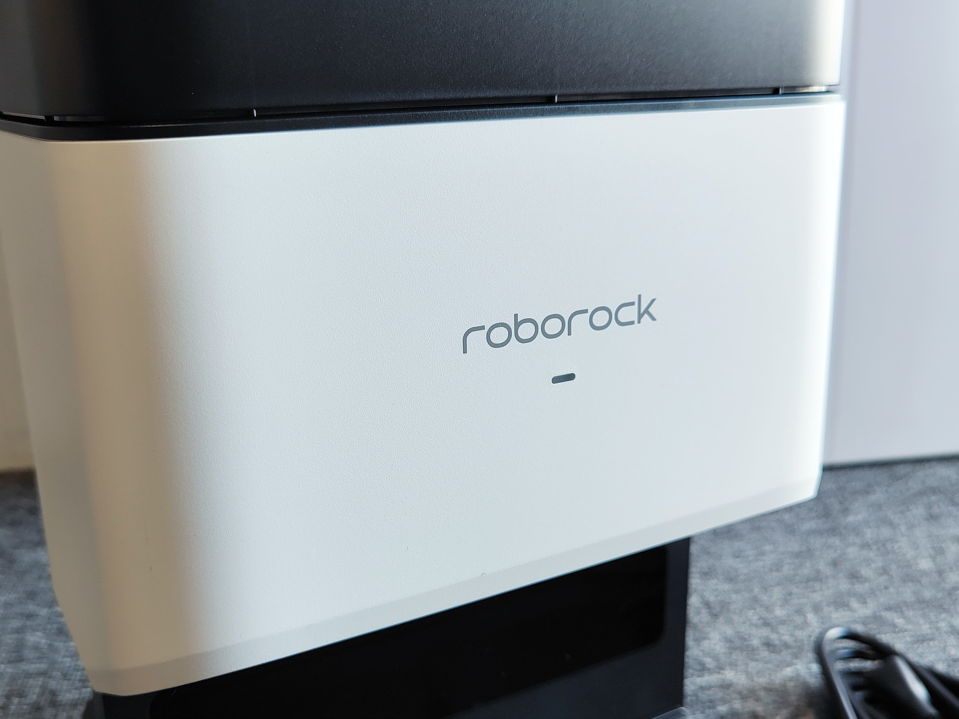 Roborock sweeping and mopping robot T8 Review: more comprehensive functions, automatic dust collection for two months without taking out the garbage