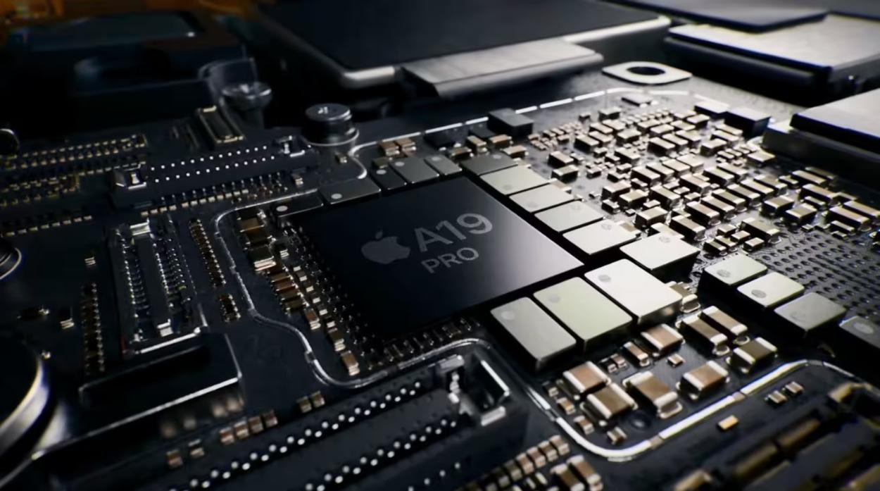 外媒分析称 iPhone组装线难回美国 苹果供应链高度全球化