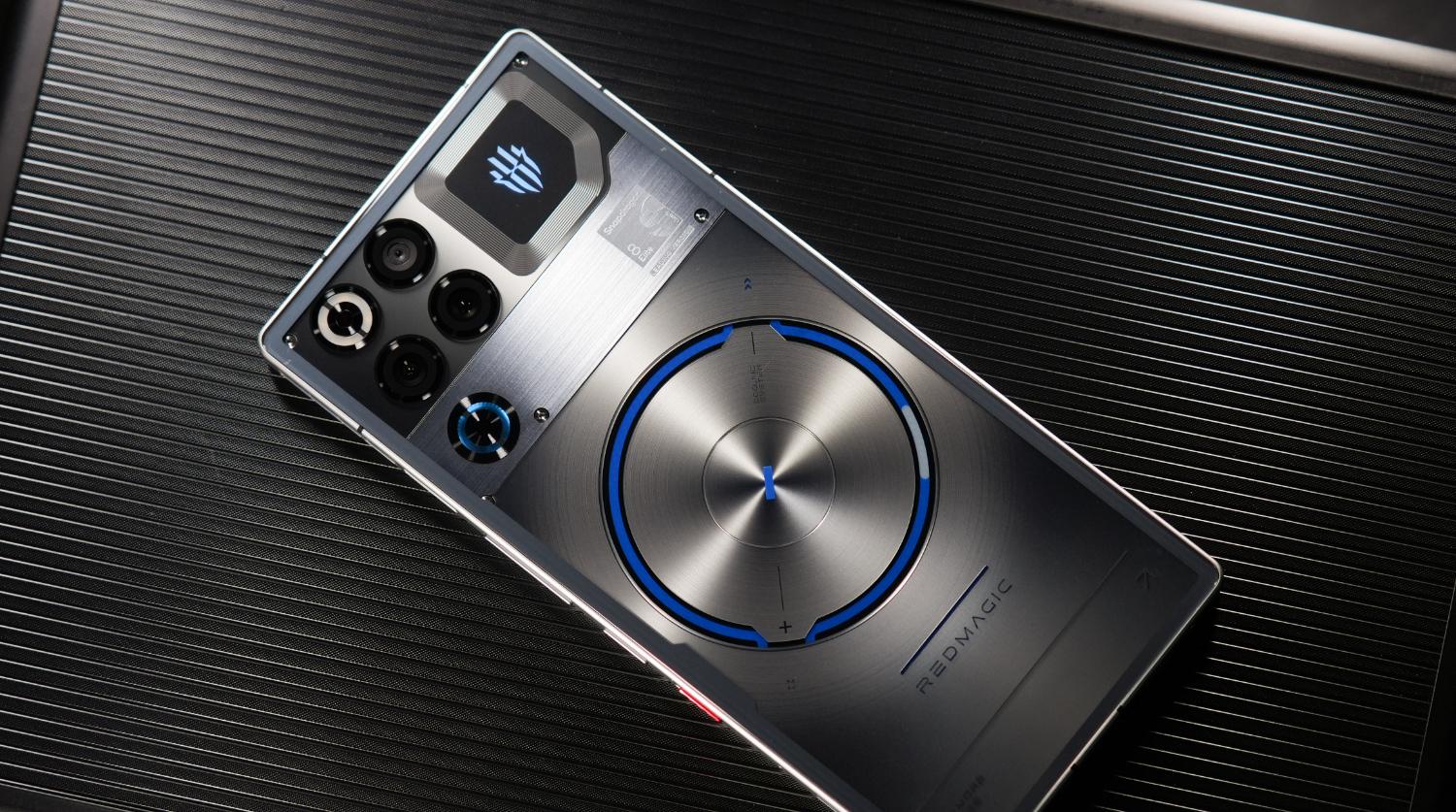 红魔11S Pro+评测：性能猛兽 领先不止一步