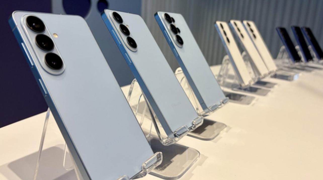 三星Galaxy S26将产量提升50% 以应对消费者担忧涨价的提前购机